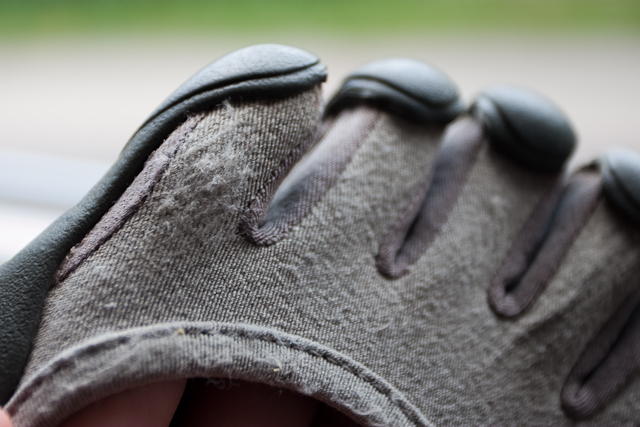 Vibram Five Fingers Review (4 of 6) Vibram Five Fingers Review (4 of 6)